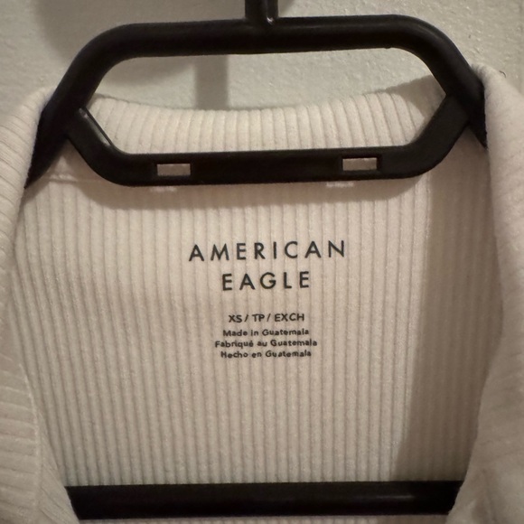 American Eagle White Ribbed Collared Crop Top - Picture 2 of 4